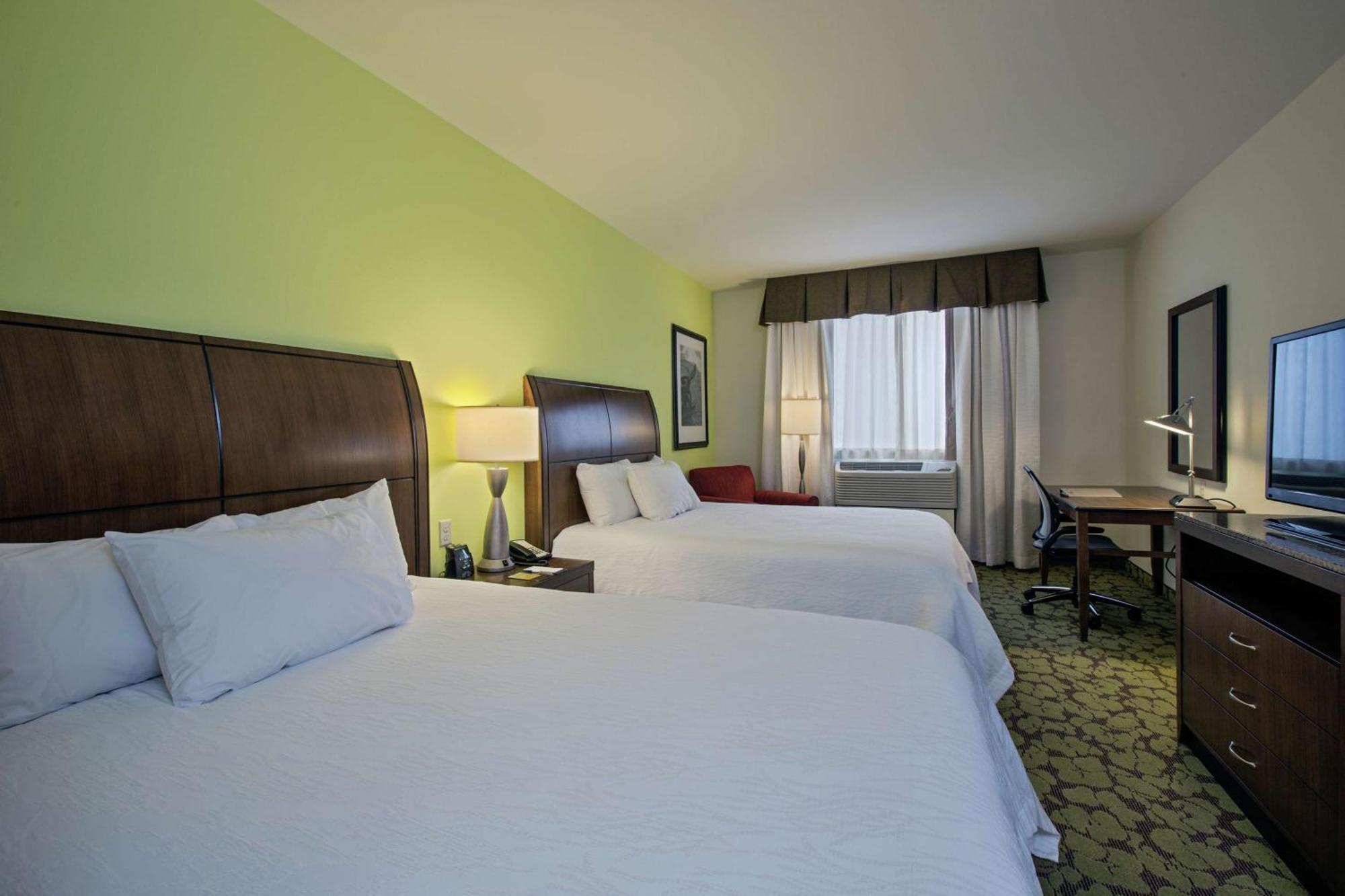 Hilton Garden Inn Lincoln Downtown/Haymarket Exterior photo