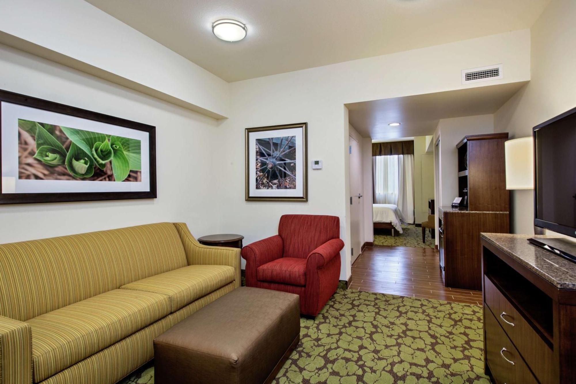 Hilton Garden Inn Lincoln Downtown/Haymarket Exterior photo